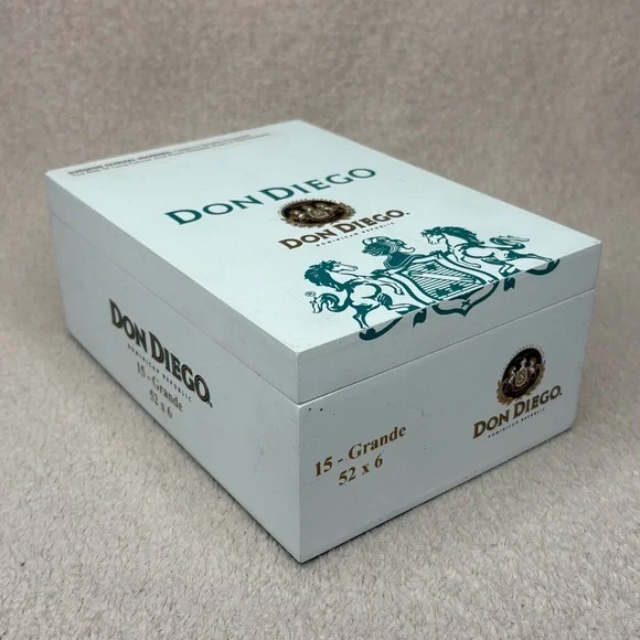 Don Diego Empty Grande Cigar Box with Crest Design White/Teal Dominican Republic - Picture 2 of 10
